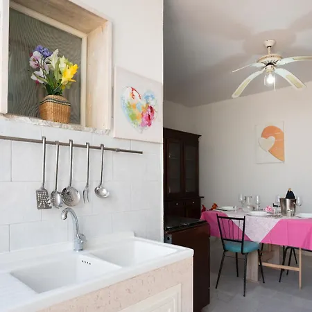 Casa Gino A 70 Mt Dalla Di בית נופש פונטה פרושוטו